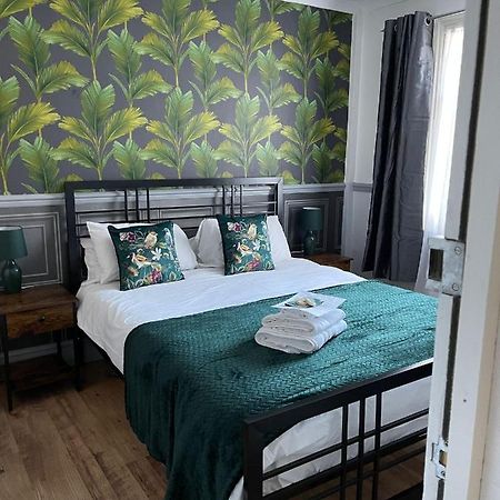 Lilyrose Hotel Whitby Eksteriør bilde