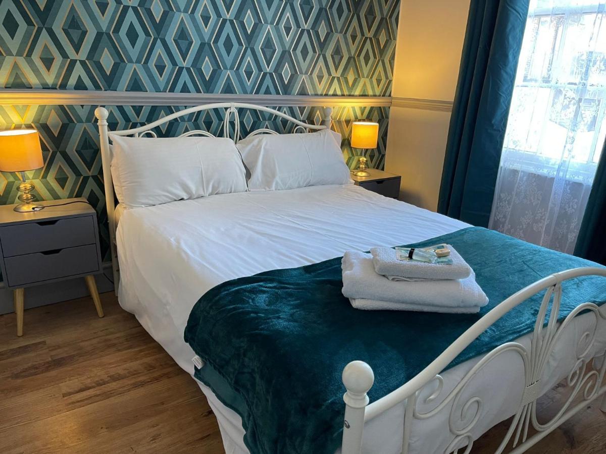 Lilyrose Hotel Whitby Eksteriør bilde