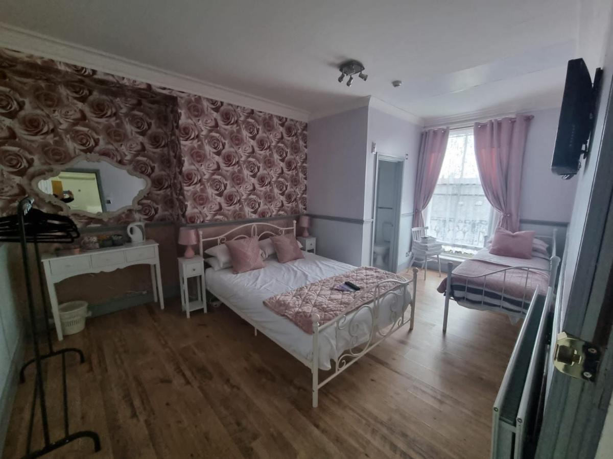 Lilyrose Hotel Whitby Eksteriør bilde