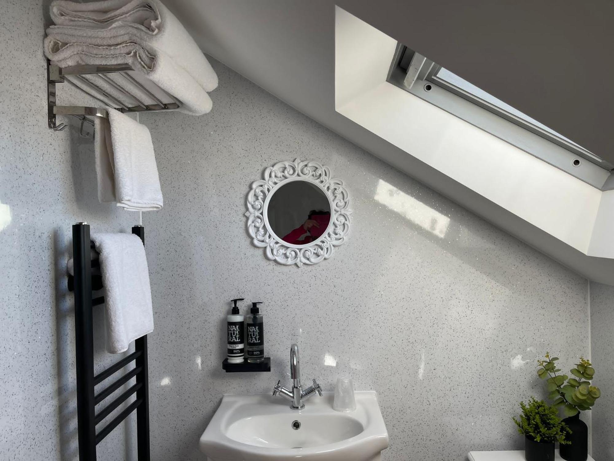 Lilyrose Hotel Whitby Rom bilde